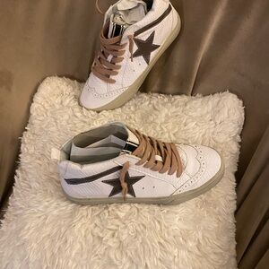 Brand New ShuShop White and Pewter Star Sneakers